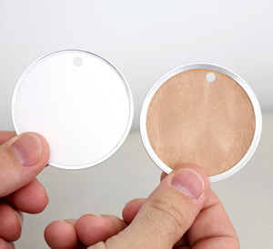 Tag color from white to brown